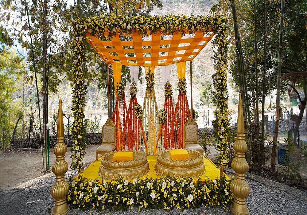 Riverside wedding ceremony