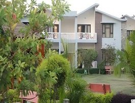Anand Aamod Resort Corbett
